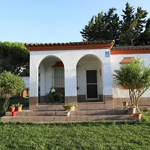 https://chalet-con-piscina-familianhaus-mit-garten-eigenem-pool.es-andalucia.com